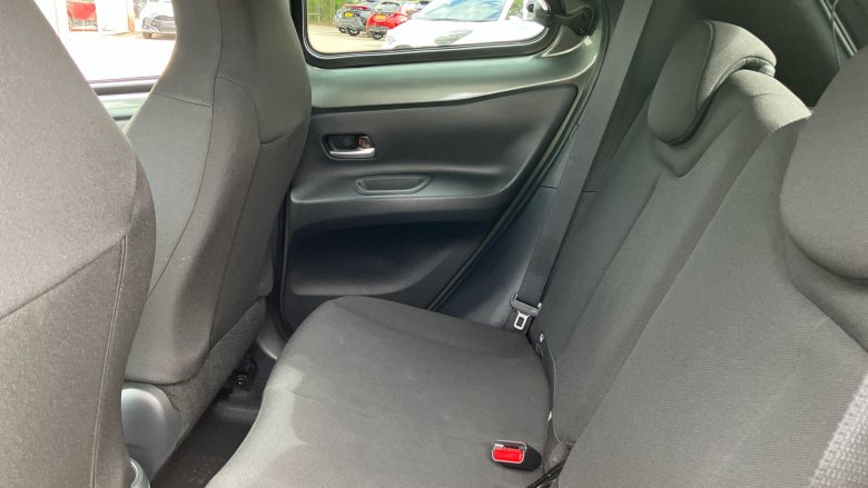 Toyota Aygo X 1.0 VVT-i Edge 5dr Auto Petrol Hatchback